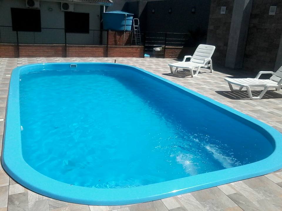 Instalação piscina, solar, grama sintética