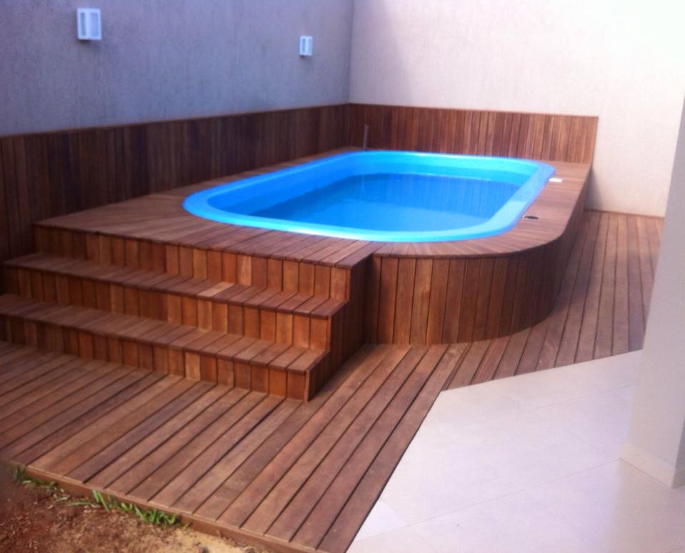 Instalação piscina, solar, deck e cascata
