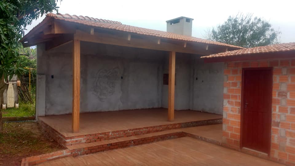 Quiosque mais instalação de piscina